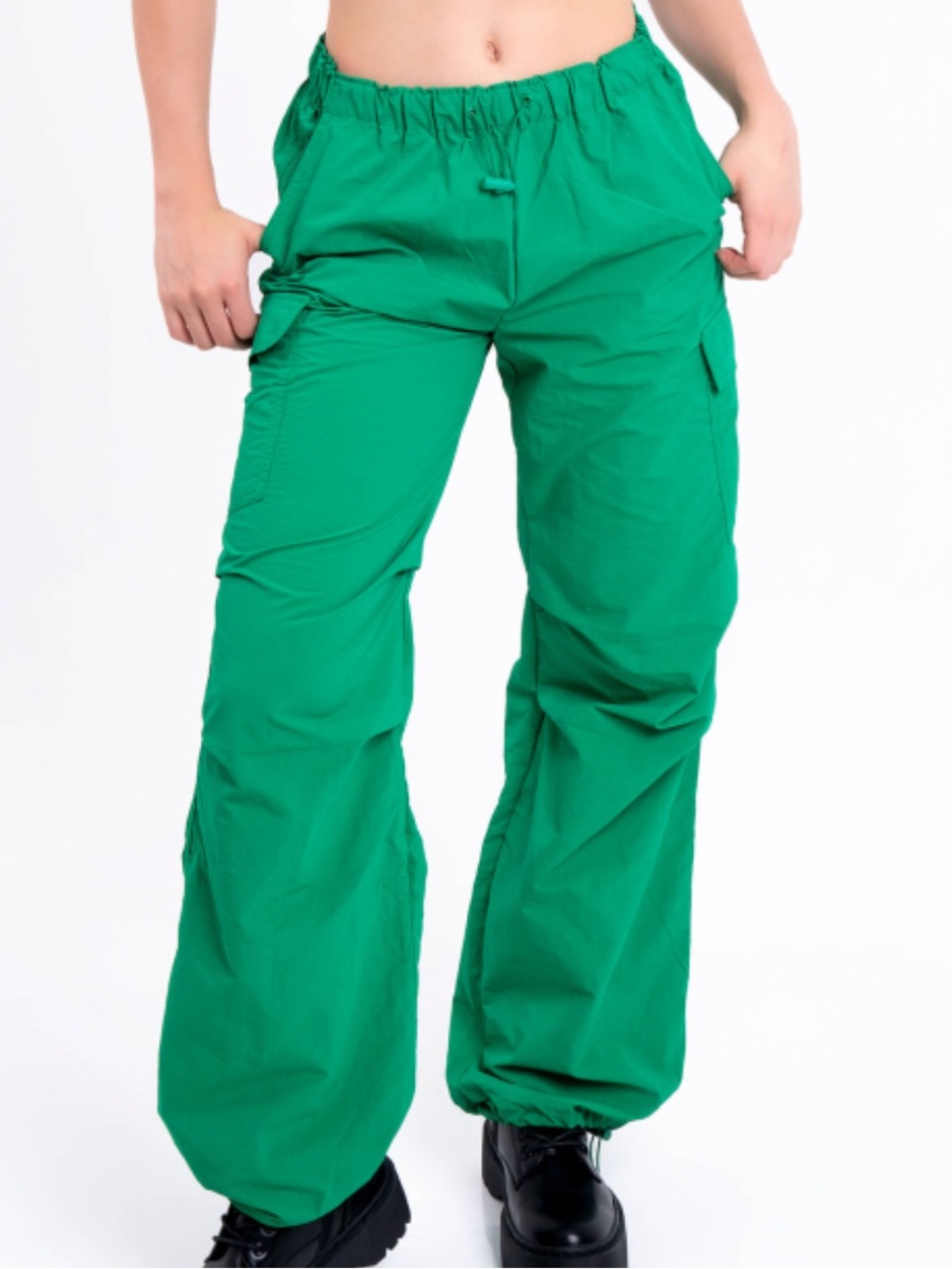 Green Wide-Leg Cargo Pants